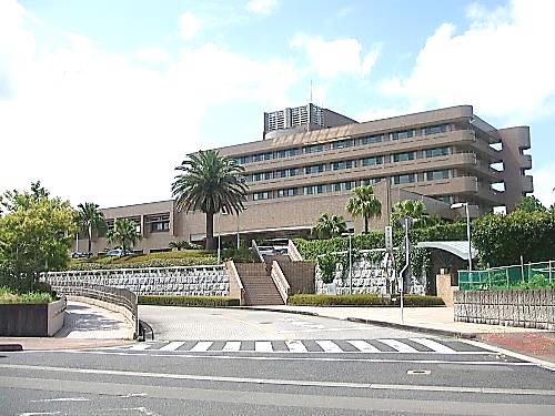 県立日南病院電子カルテシステムサーバー室空調設備他改修工事